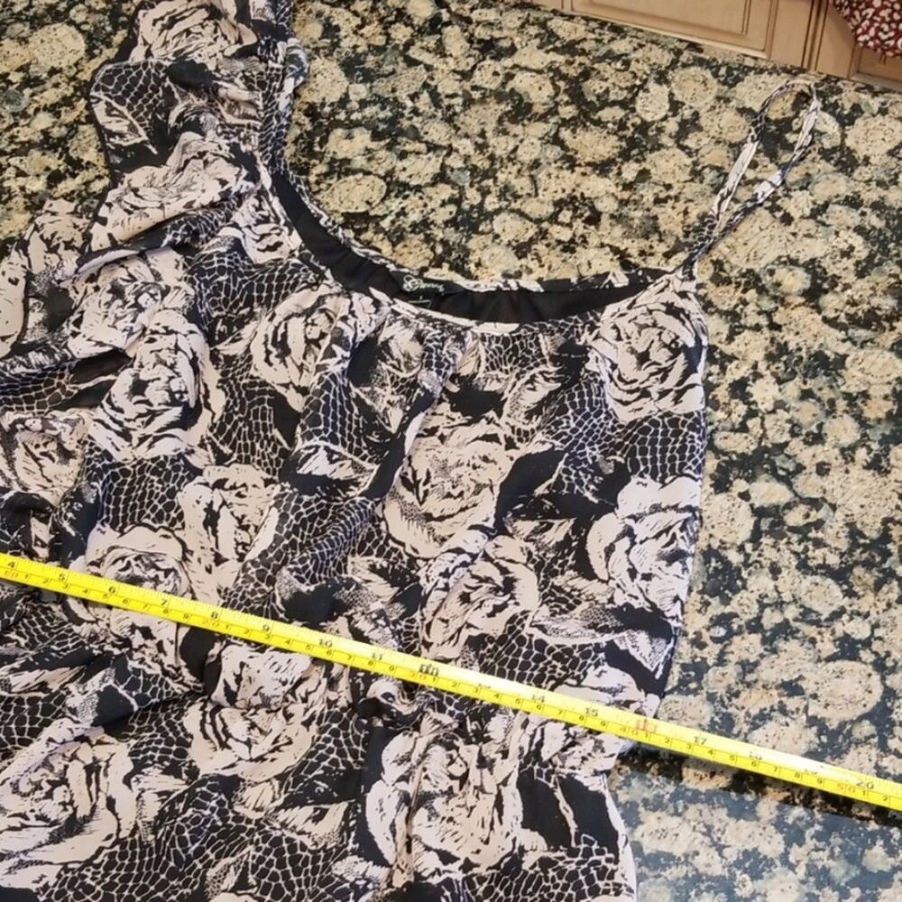 GUESS Summer Dress - Picture 5 of 5